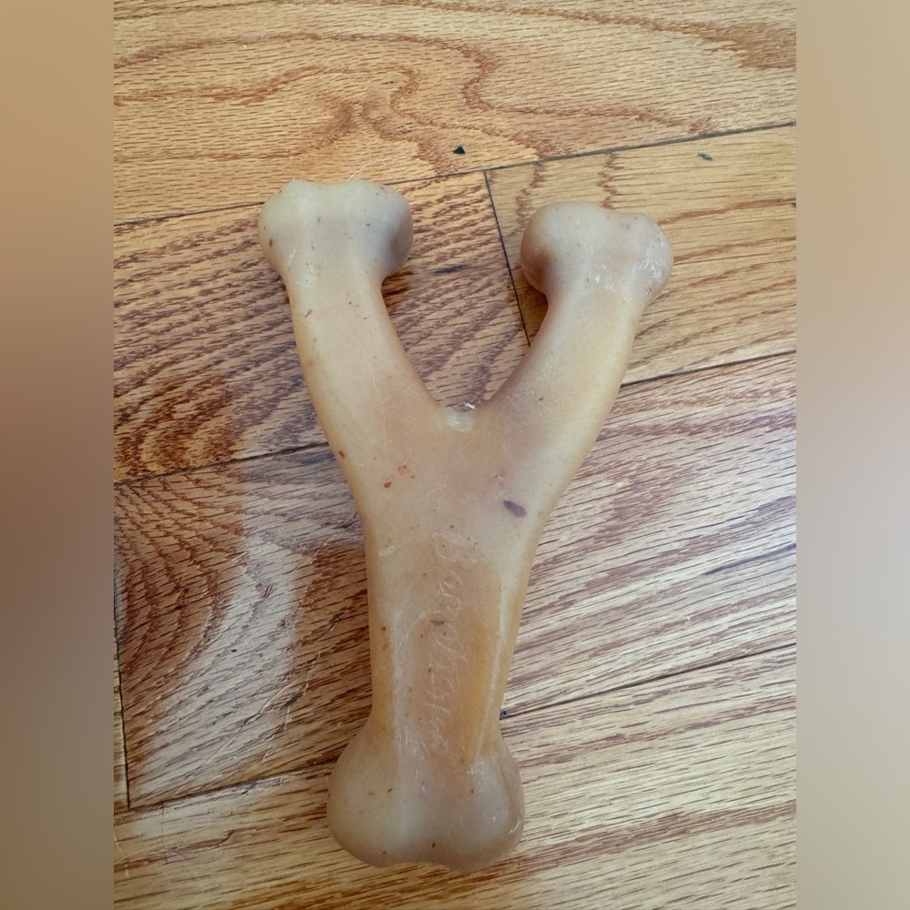 NWOT Benebone Wishbone for Medium or Large Dogs